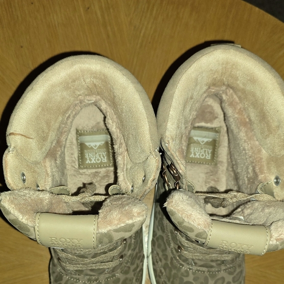 leopard print ROXY boots - Picture 3 of 5